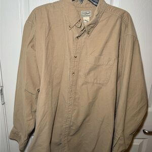 L.L. Bean Men's Casual Button Down Shirt - Khaki